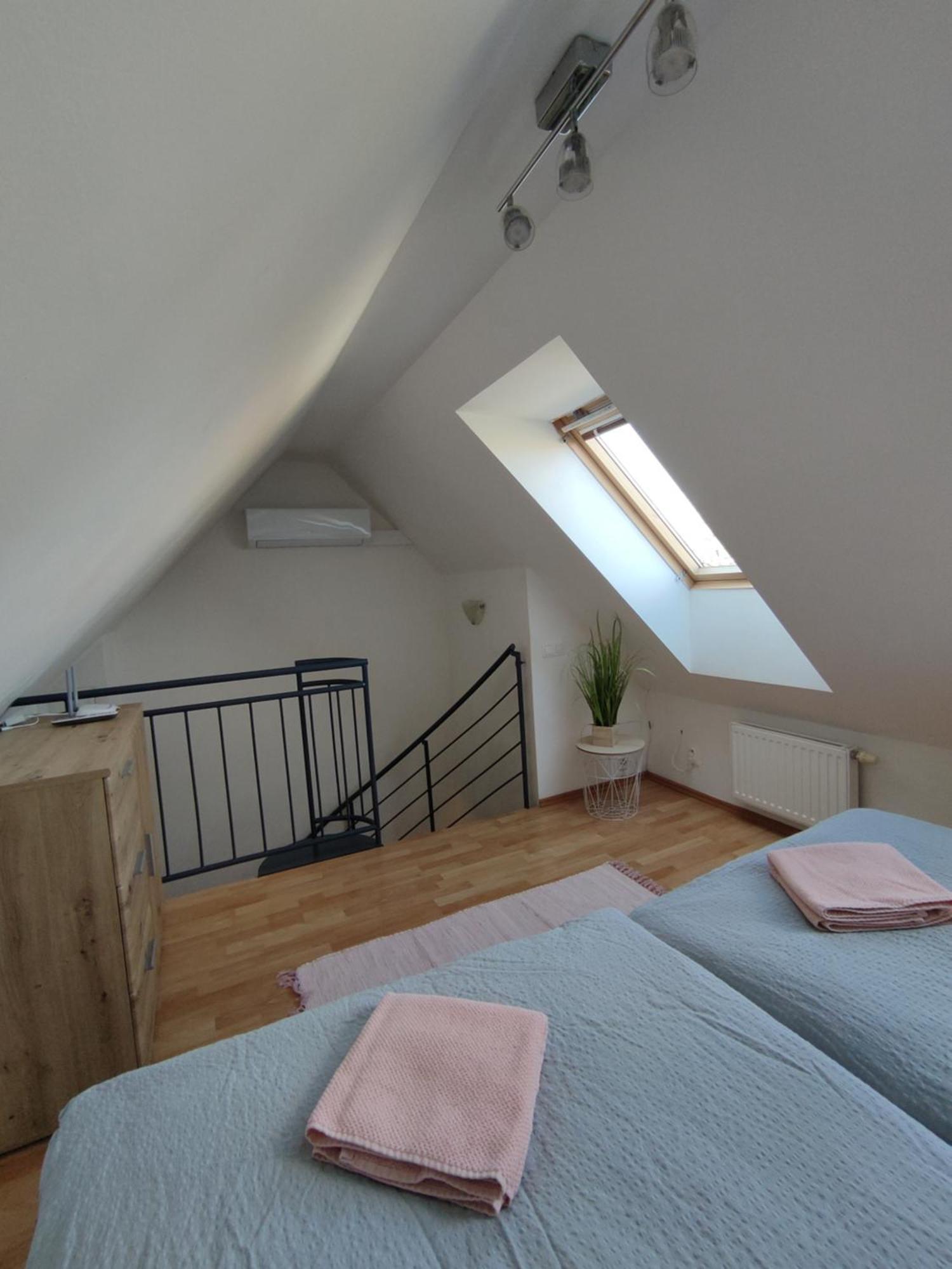 Ubytovani Ema Appartement Valtice Buitenkant foto